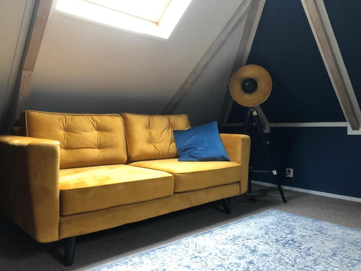Bed and Breakfast Onder De Boom Gerkesklooster Esterno foto